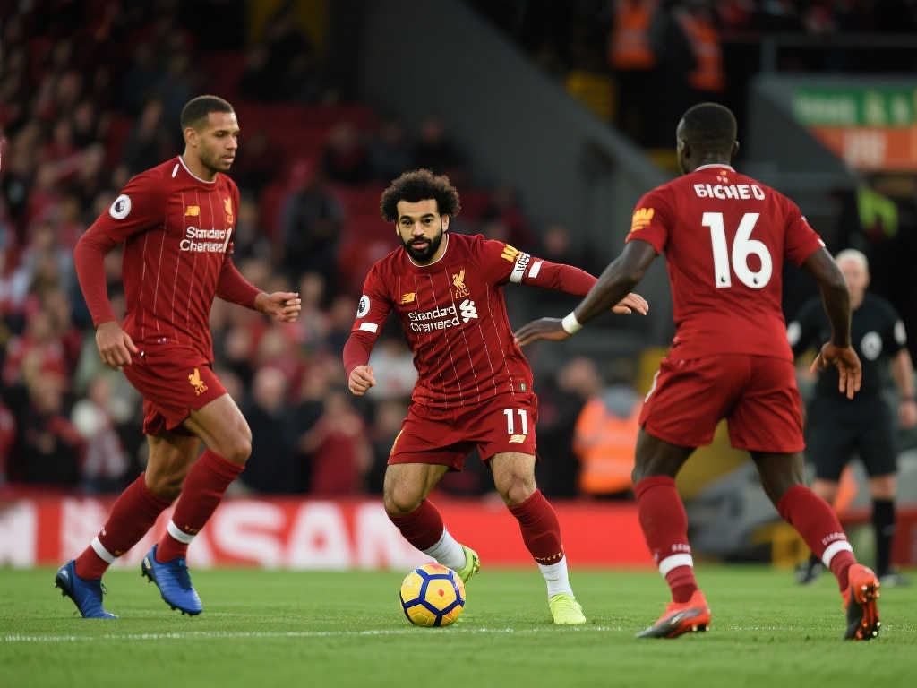 中展现出极 中展现出极